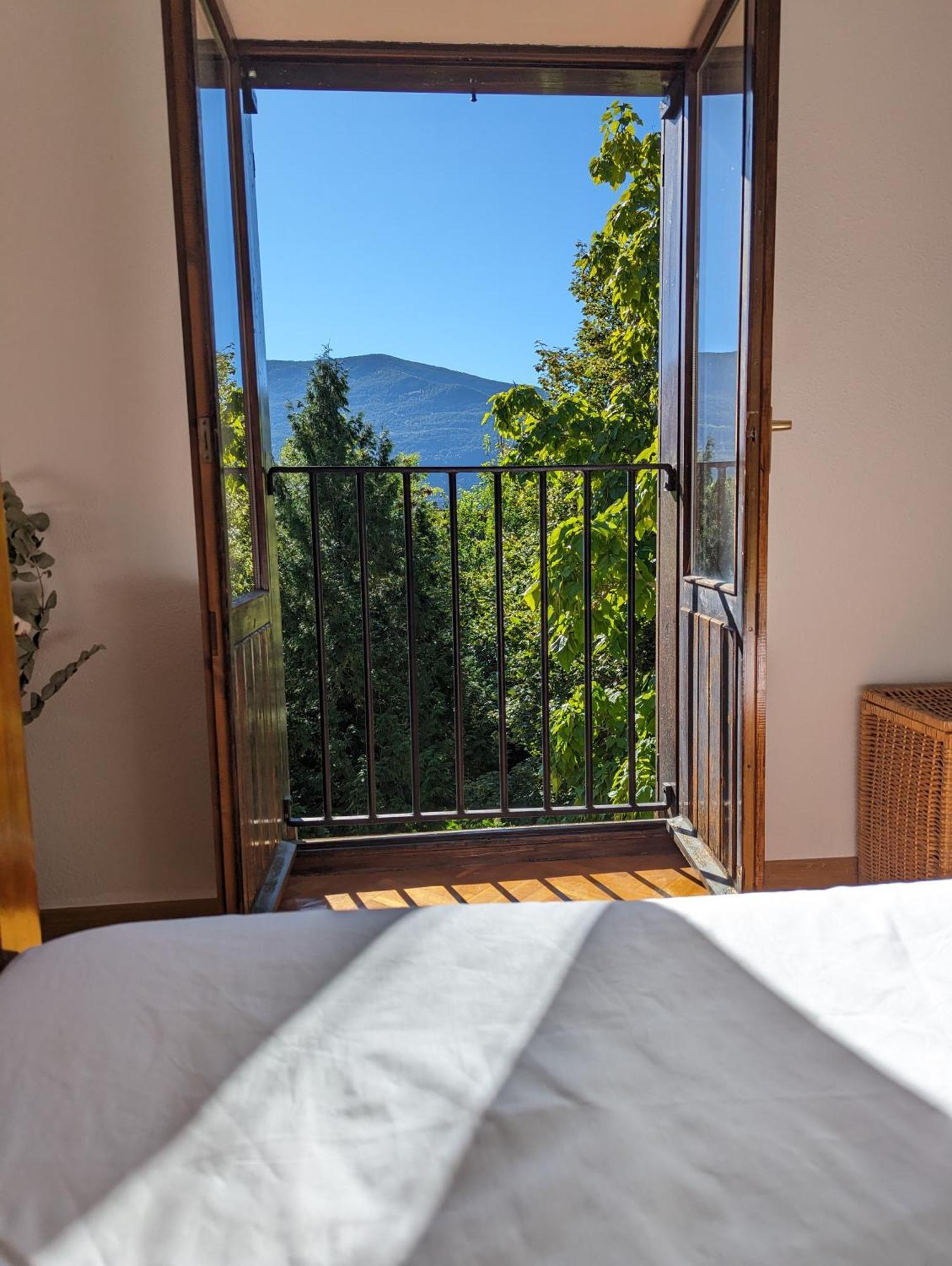 Piso Grande La Vina Apartment Biescas  Exterior photo